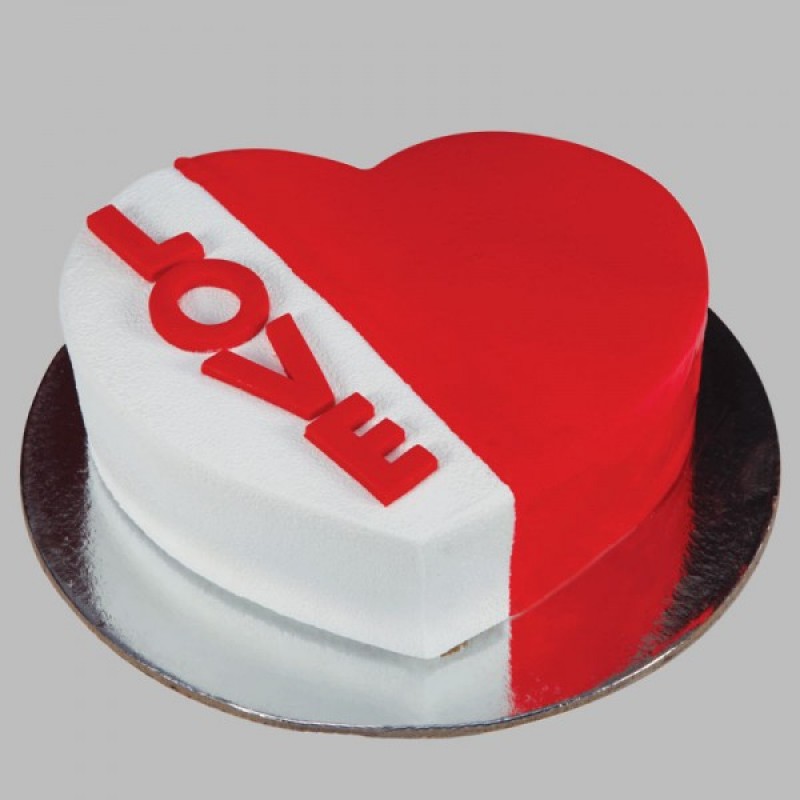 Love Heart Cake Valentine's Special