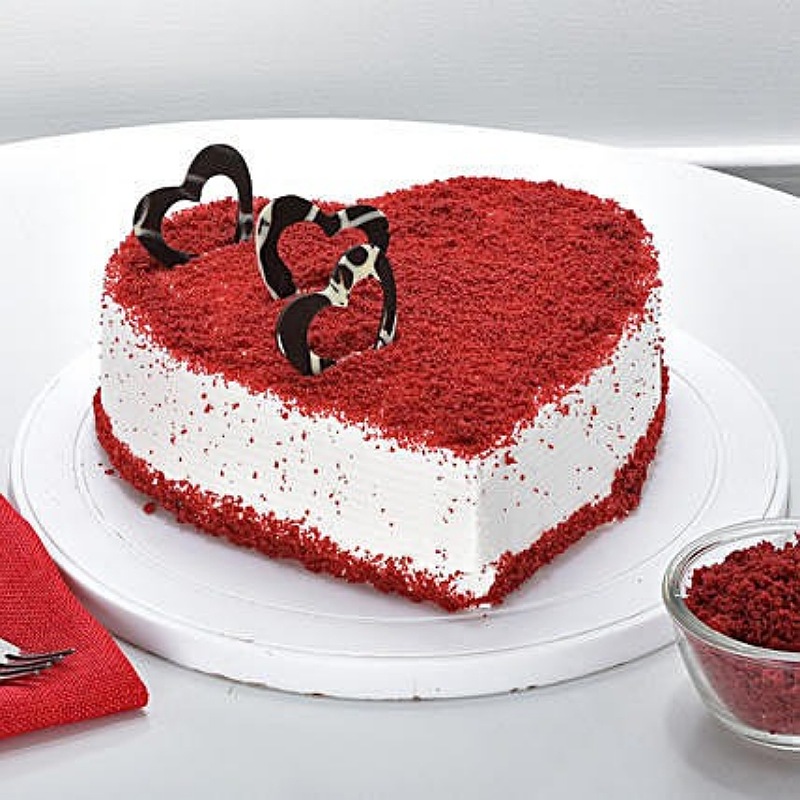Red Velvet Hearts Cake