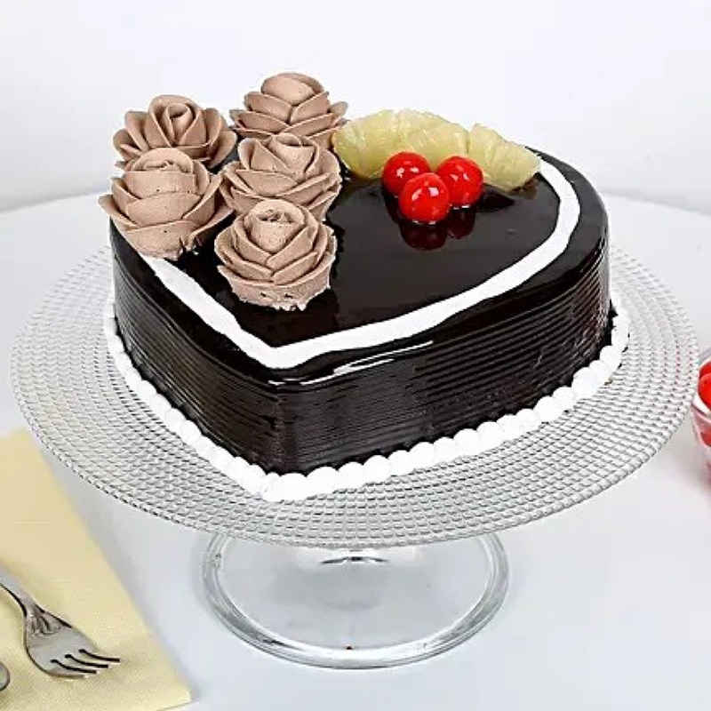 Scrumptious Chocolate Heart Cake