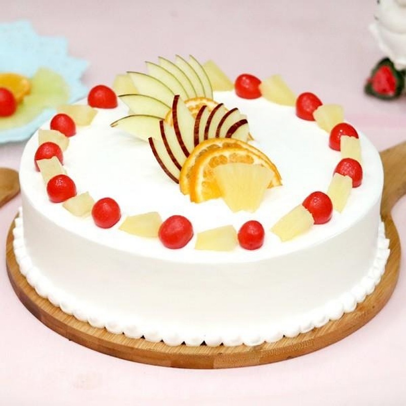 Vanilla Classic Fruit Cake