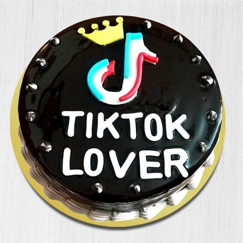 TikTok Lover Chocolate Cake