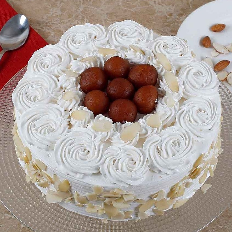 Vanilla Gulab Jamun Cake