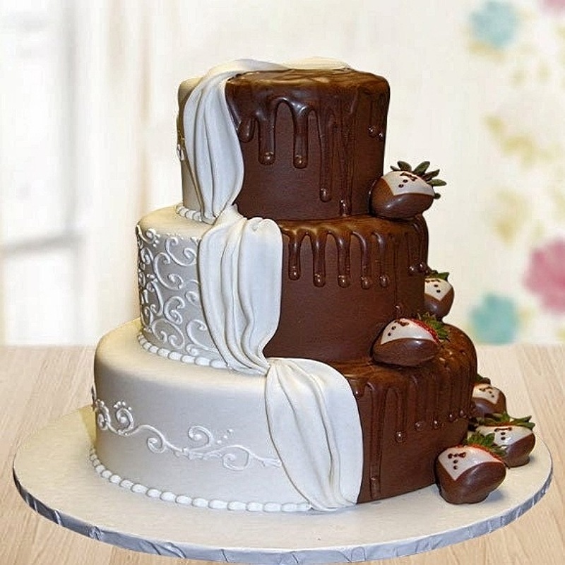3 Tier Grand Wedding Cake