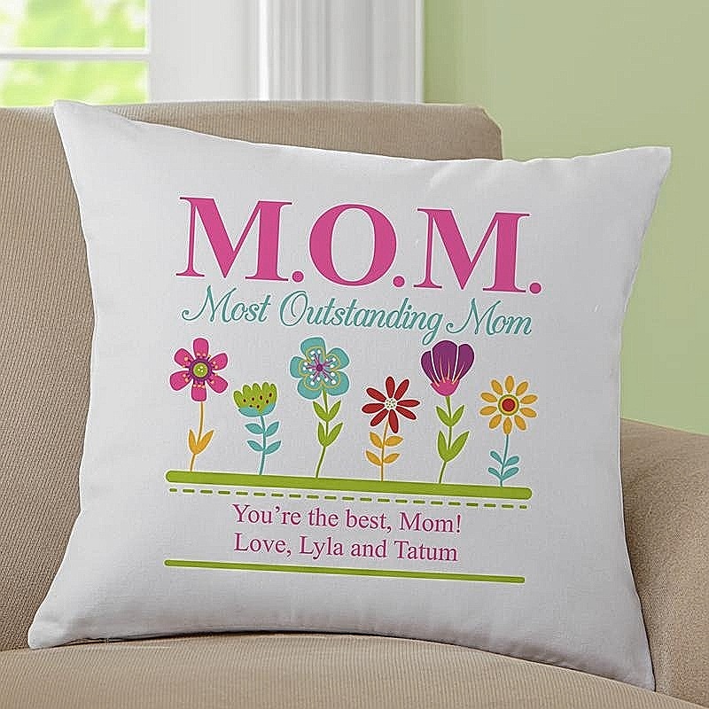 Outstanding Mom Cushion