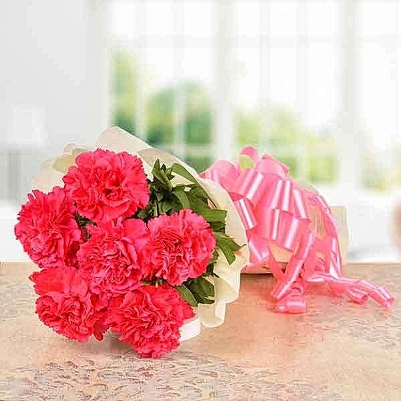 Appealing Carnations Bunch