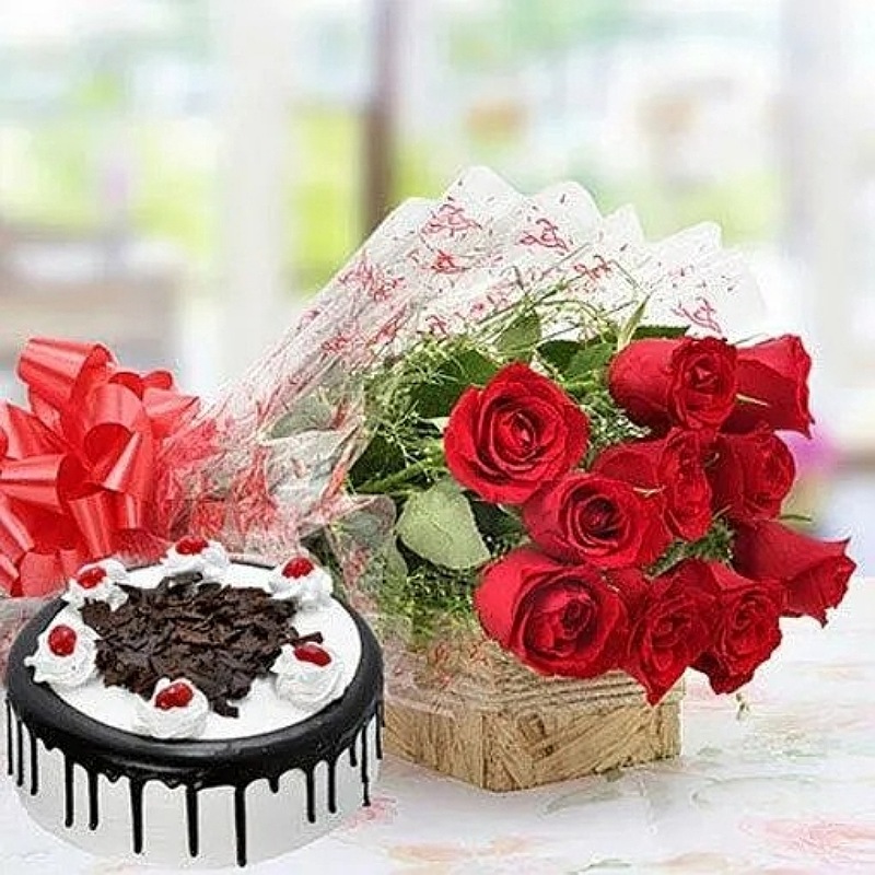 Red Roses N Black Forest Combo