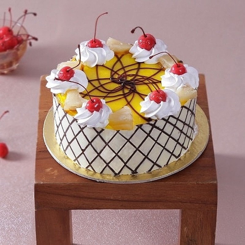 Tempting Diwali Pineapple Cake