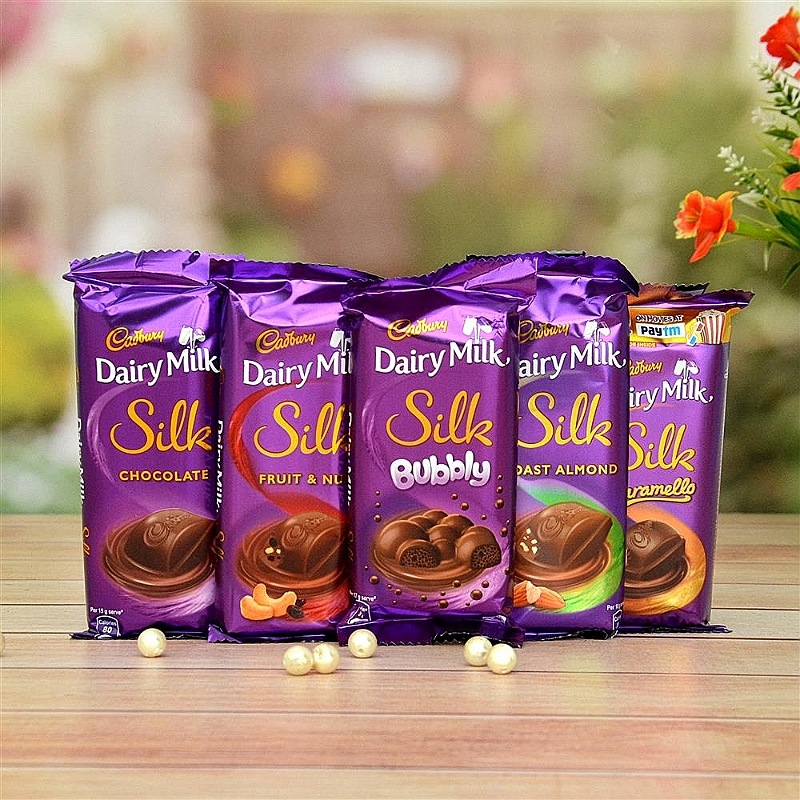 Palatable Silk Chocolates Hamper
