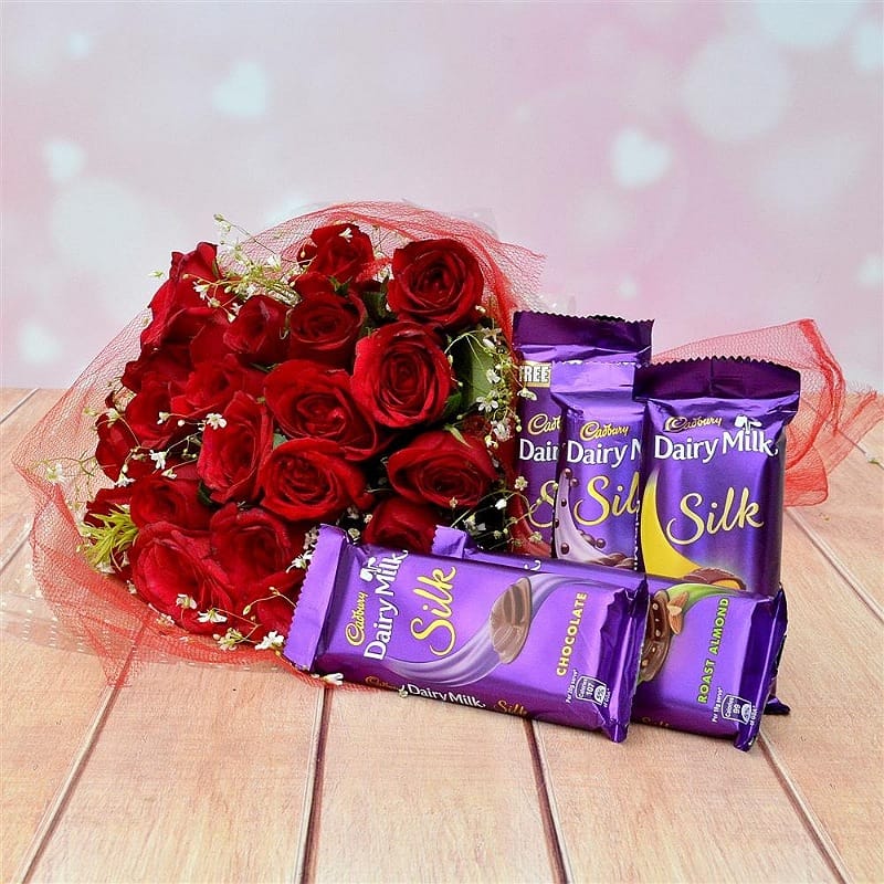 Red Rosy with Silk Chocolates Valentine's Gift