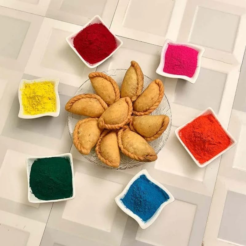 Khoya Gujiya With Assorted Holi Colors