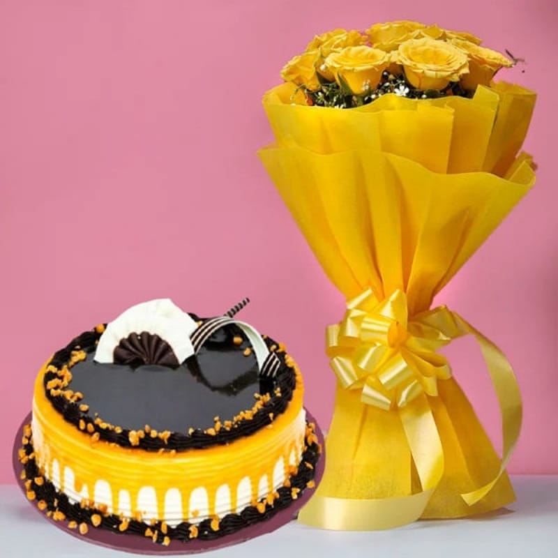 Yellow Roses With Butter Scotch Cake