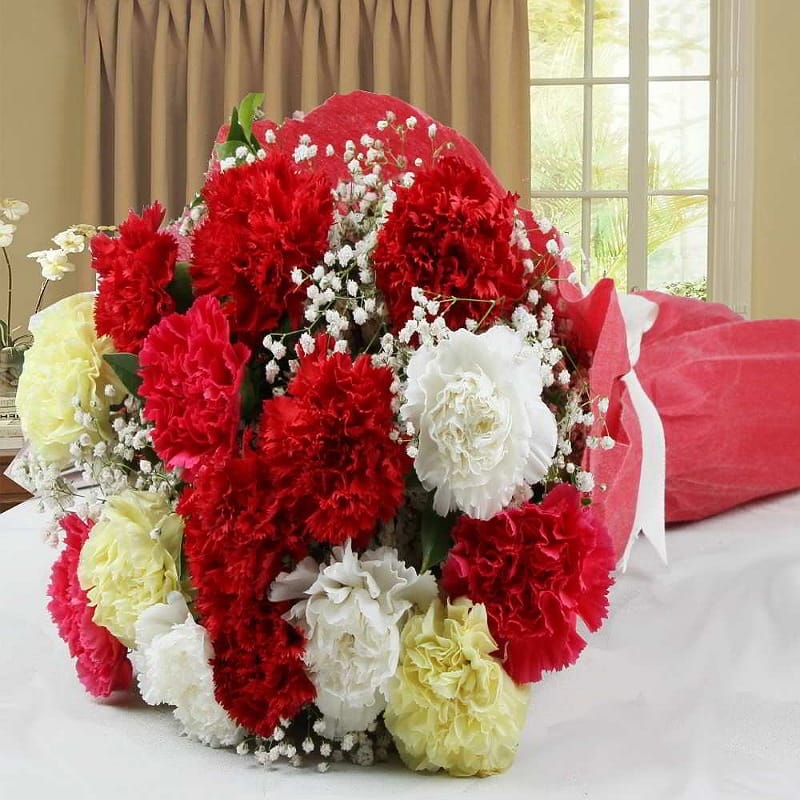 Alluring Carnations Bouquet