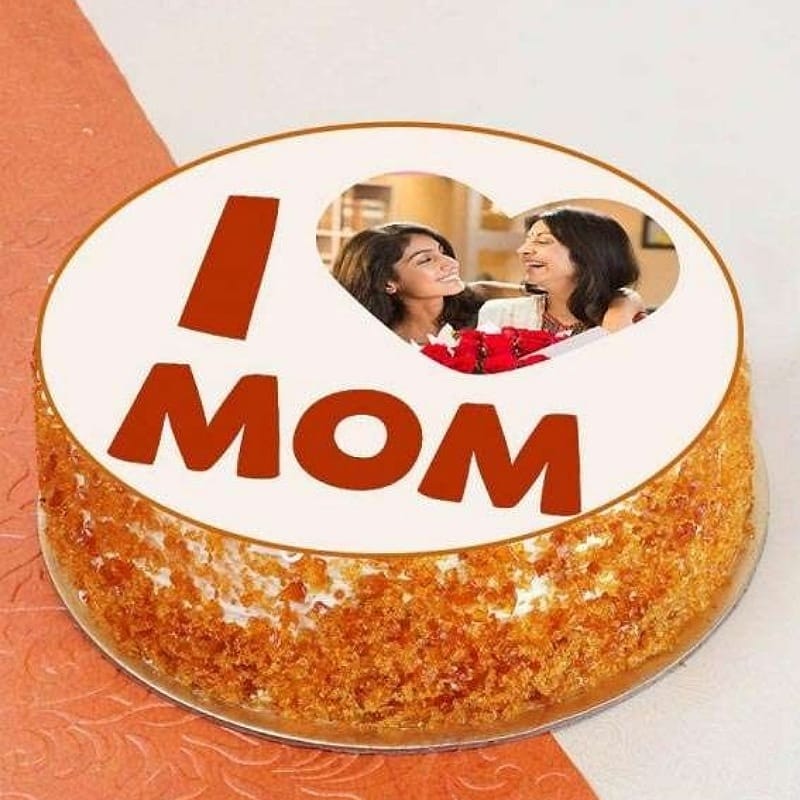 I Love Mom Personalized Cake