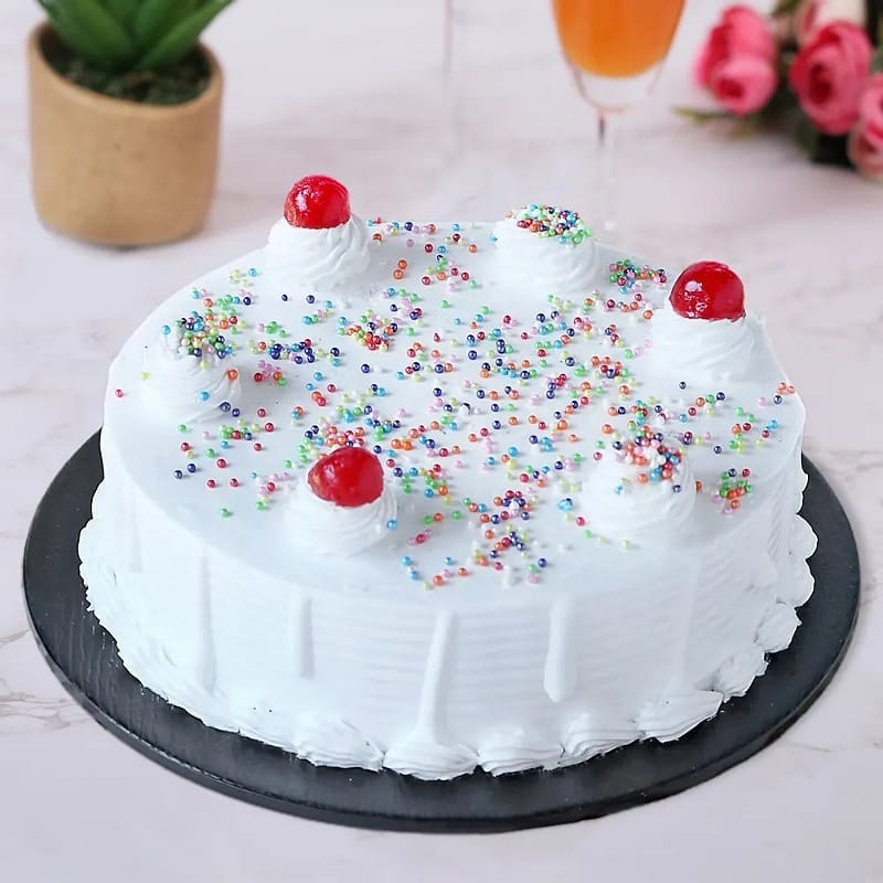 Vanilla Sprinkles Cream Cake