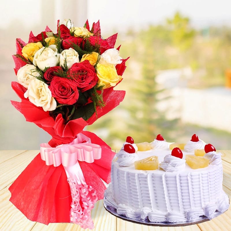 Mixed Roses With Pineapple Cake