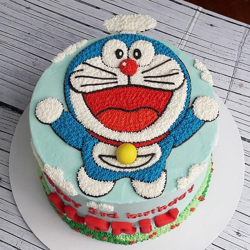 Delectable Doraemon Cream Cake