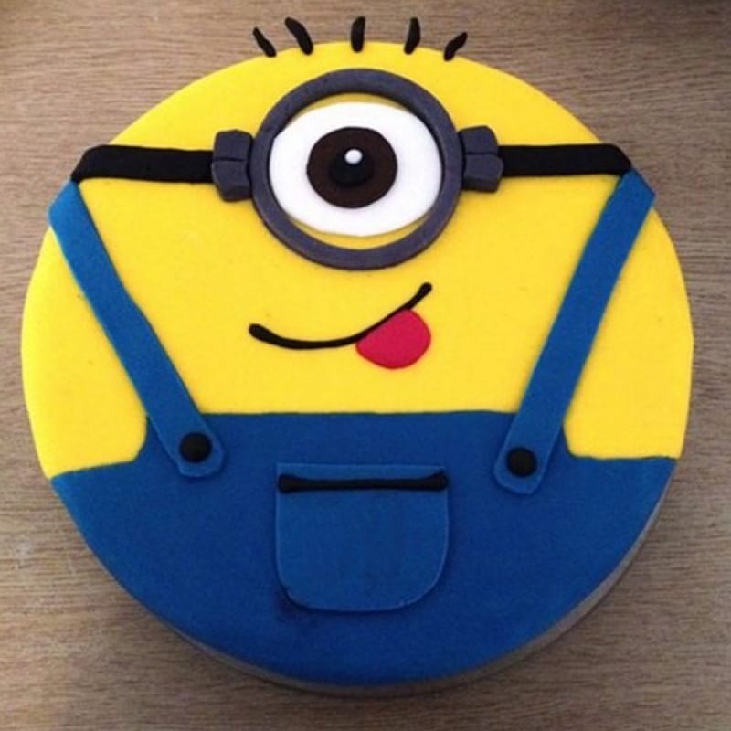 Unique Minion Theme Cake