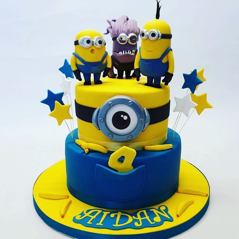 Amusing Minion Theme Cake