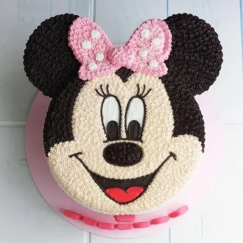 Joyful Minnie Mouse Cream Cake