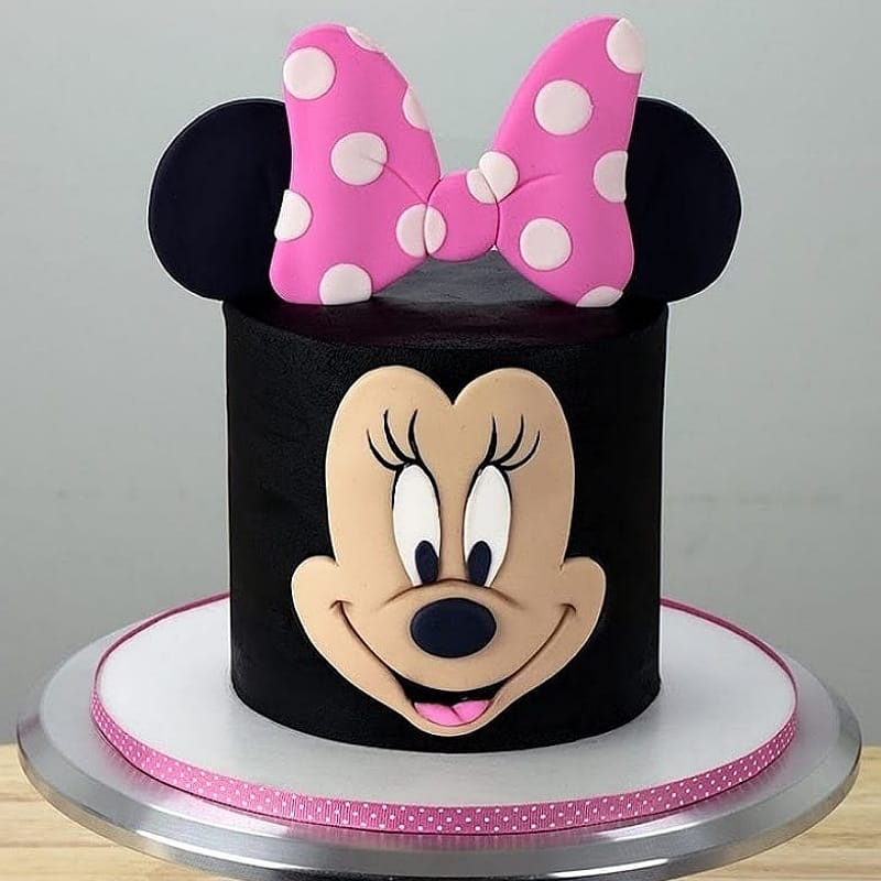 Delightful Minnie Mouse Theme Cake
