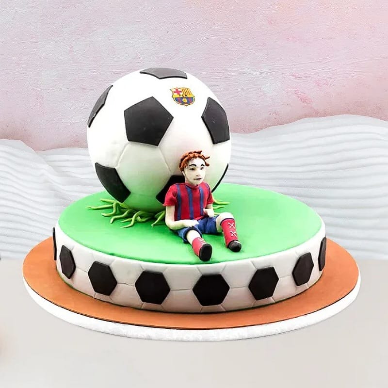Football Fan Fondant Cake