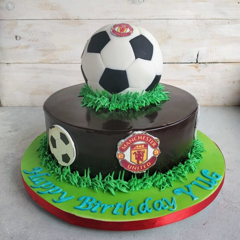 Football Lover Theme Cake