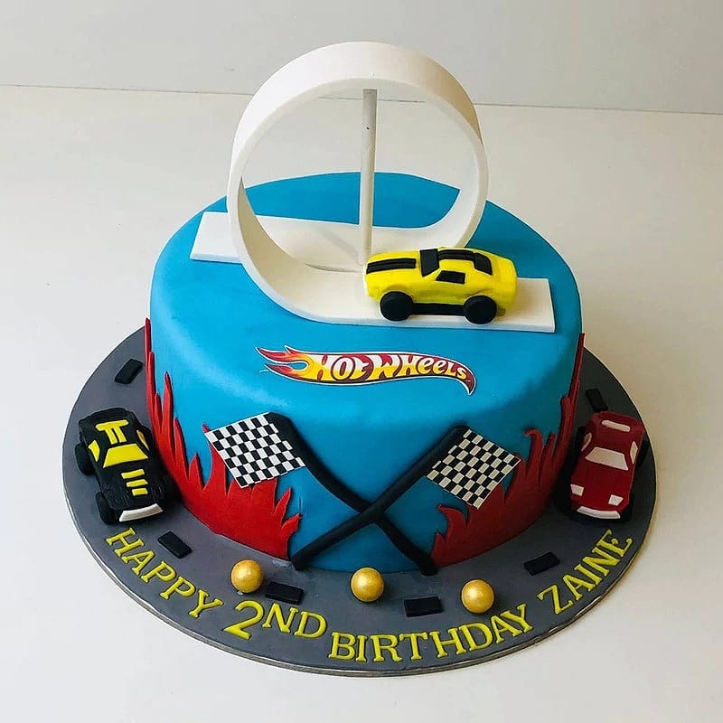 Classy Car Theme Cake