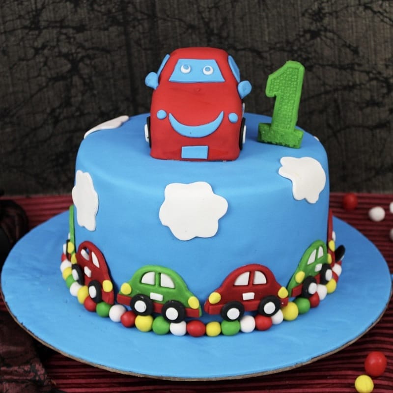 Captivating Car Theme Cake