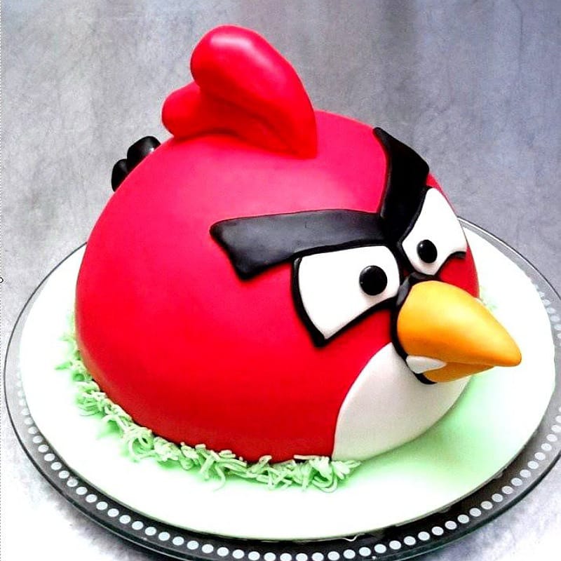Yummy Angry Bird Theme Cake